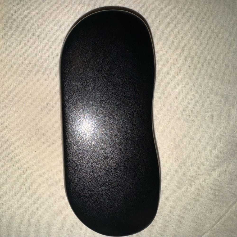 Ray-Ban Classic Black Eyewear Case - Picture 2 of 3